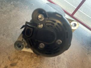 Dynamo van een Fiat 500X (334) 1.4 Multi Air 16V 2018