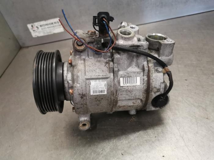 Usagé Pompe clim Audi A4 Avant (B6) 1.8 T 20V Prix sur demande proposé par Bongers Auto-Onderdelen Zeeland