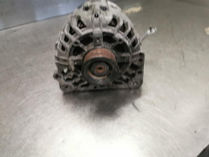Gebrauchte Dynamo Volkswagen Polo V (6R) 1.2 12V Preis auf Anfrage angeboten von Bongers Auto-Onderdelen Zeeland