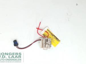 Used Heater resistor Renault Clio II Societe (SB) 1.5 dCi 65 Price on request offered by Bongers Auto-Onderdelen Zeeland