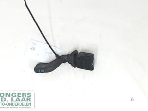 Used Indicator switch Opel Corsa C (F08/68) 1.2 16V Price on request offered by Bongers Auto-Onderdelen Zeeland