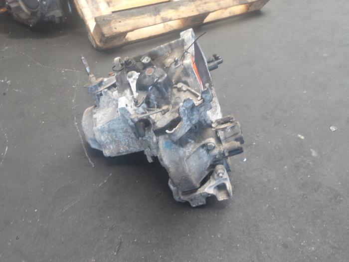 Gearbox from a Citroen Xsara Picasso 2007