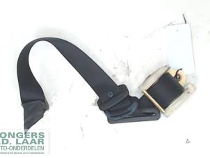 Used Rear seatbelt, right Opel Corsa B (73/78/79) 1.0i 12V Price on request offered by Bongers Auto-Onderdelen Zeeland