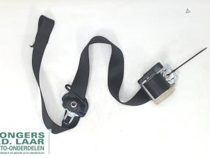 Used Front seatbelt, right Opel Corsa C (F08/68) 1.0 12V Price on request offered by Bongers Auto-Onderdelen Zeeland