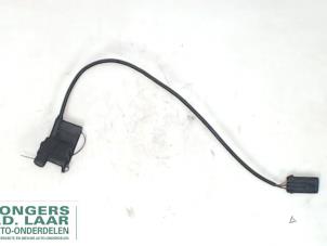 Used Camshaft sensor Opel Astra Price on request offered by Bongers Auto-Onderdelen Zeeland