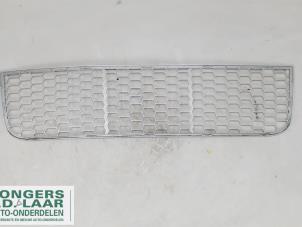 Used Grille Citroen Pluriel Price on request offered by Bongers Auto-Onderdelen Zeeland