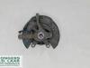 Knuckle, front left from a Mercedes Vaneo (W414), 2001 / 2005 1.6, MPV, Petrol, 1.598cc, 75kW (102pk), FWD, M166961, 2002-02 / 2005-07, 414.700 2002