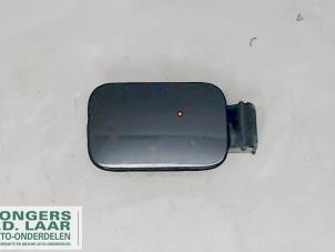 Used Tank cap cover Renault Grand Scénic II (JM) 1.9 dCi 130 Price on request offered by Bongers Auto-Onderdelen Zeeland