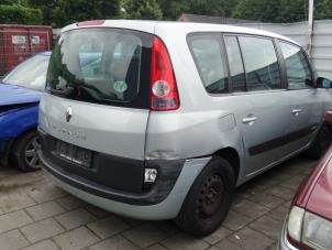 Used Tank cap cover Renault Espace Price on request offered by Bongers Auto-Onderdelen Zeeland