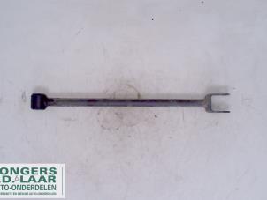 Used Rear torque rod, right Dacia Duster Price on request offered by Bongers Auto-Onderdelen Zeeland
