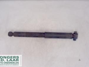 Used Rear shock absorber, left Renault Espace Price on request offered by Bongers Auto-Onderdelen Zeeland