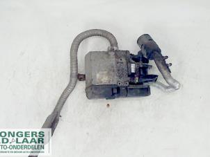 Used Heater Renault Clio Price on request offered by Bongers Auto-Onderdelen Zeeland