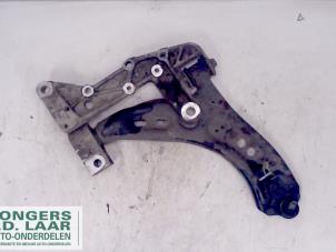 Used Front wishbone, right Seat Leon Price on request offered by Bongers Auto-Onderdelen Zeeland