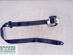 Used Front seatbelt, right Peugeot 206 CC (2D) 2.0 16V Price on request offered by Bongers Auto-Onderdelen Zeeland
