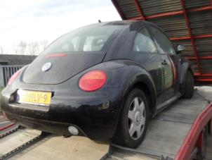 Używane Panel boczny prawy tyl Volkswagen New Beetle (9C1/9G1) 2.0 Cena na żądanie oferowane przez Bongers Auto-Onderdelen Zeeland
