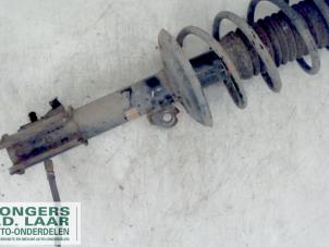 Used Front shock absorber rod, right Toyota Yaris II (P9) 1.33 16V Dual VVT-I Price on request offered by Bongers Auto-Onderdelen Zeeland