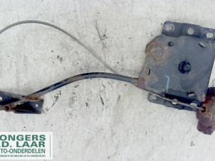 Used Spare wheel lift mechanism Toyota Corolla Verso (R10/11) 2.2 D-4D 16V Price on request offered by Bongers Auto-Onderdelen Zeeland