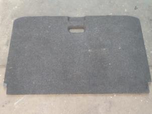 Used Boot mat Opel Meriva Price on request offered by Bongers Auto-Onderdelen Zeeland