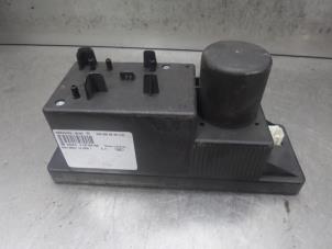 Used Electric central locking vacuum pump Mercedes E-Klasse Price on request offered by Bongers Auto-Onderdelen Zeeland