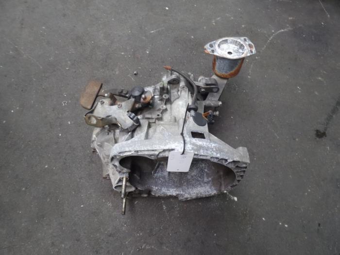 Gebrauchte Getriebe Alfa Romeo 156 (932) 1.6 Twin Spark 16V Preis auf Anfrage angeboten von Bongers Auto-Onderdelen Zeeland