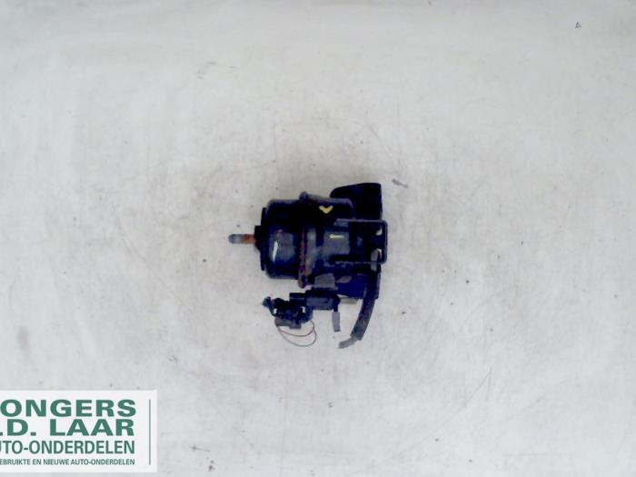 Usagé Support moteur Hyundai Santa Fe II (CM) 2.7 V6 24V 4x4 Prix sur demande proposé par Bongers Auto-Onderdelen Zeeland
