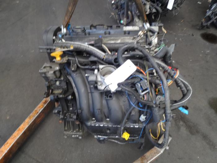 Engine Peugeot 206 CC 1.6 16V - 0135SF RFN
