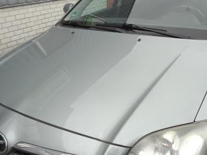 Usados Capó Toyota Avensis Wagon (T25/B1E) 2.2 D-4D 16V D-CAT Precio de solicitud ofrecido por Bongers Auto-Onderdelen Zeeland