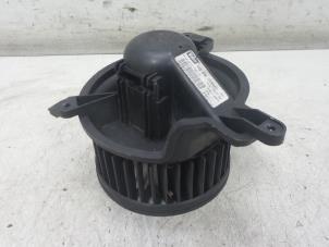 Used Heating and ventilation fan motor Citroen Berlingo 1.9 Di Price on request offered by Bongers Auto-Onderdelen Zeeland