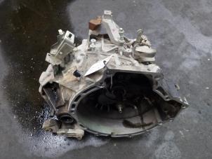 Used Gearbox Mazda 5. Price on request offered by Bongers Auto-Onderdelen Zeeland