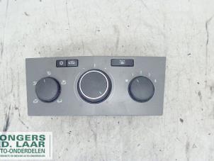Used Heater control panel Opel Zafira (M75) 1.9 CDTI Price on request offered by Bongers Auto-Onderdelen Zeeland