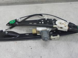 Used Window mechanism 4-door, front left BMW 3 serie Touring (E91) 320d 16V Corporate Lease Price on request offered by Bongers Auto-Onderdelen Zeeland