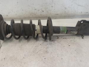 Used Front shock absorber rod, right Mitsubishi Colt (Z2/Z3) 1.3 16V Price on request offered by Bongers Auto-Onderdelen Zeeland