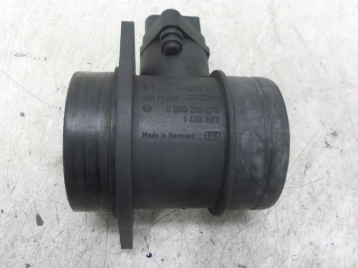 Gebrauchte Luftmassenmesser BMW 3 serie Touring (E46/3) 316i 16V Preis auf Anfrage angeboten von Bongers Auto-Onderdelen Zeeland