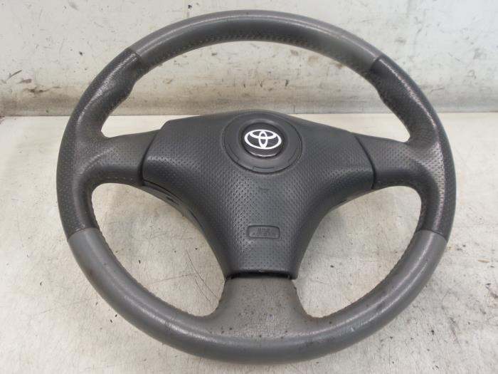 Airbag links (Lenkrad) van een Toyota Yaris 2002