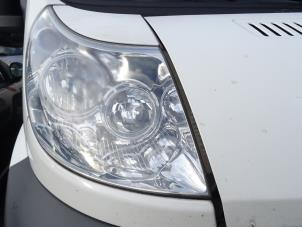 Used Headlight, right Fiat Ducato Price on request offered by Bongers Auto-Onderdelen Zeeland