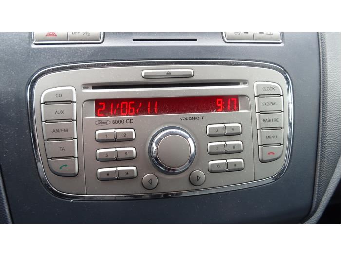 Używane Radio Ford Connect Cena na żądanie oferowane przez Bongers Auto-Onderdelen Zeeland