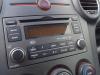 Radio from a Kia Carens III (FG), 2006 / 2013 2.0 CRDI VGT 16V, MPV, Diesel, 1.991cc, 100kW (136pk), FWD, D4EAV, 2009-08 / 2013-03 2009