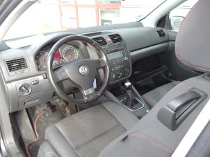 Used Airbag set + module Volkswagen Golf Price on request offered by Bongers Auto-Onderdelen Zeeland