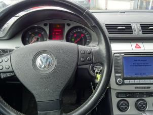 Usagé Kit + module airbag Volkswagen Passat Variant (3C5) 2.0 TDI 16V 170 Prix sur demande proposé par Bongers Auto-Onderdelen Zeeland