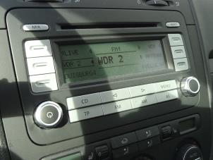 Gebrauchte Radio Volkswagen Golf V (1K1) 1.9 TDI Preis auf Anfrage angeboten von Bongers Auto-Onderdelen Zeeland