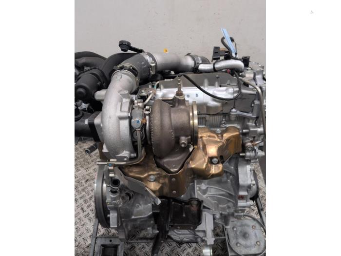 Used Engine Renault Espace (RFCJ) 1.8 Energy Tce 225 EDC Price € 2.541,00 Inclusive VAT offered by Autodemontagebedrijf van Boxtel