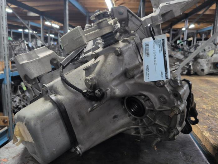 Gebrauchte Getriebe Opel Corsa F (UB/UH/UP) 1.2 12V 75 Preis € 420,00 Margenregelung angeboten von Autodemontagebedrijf van Boxtel