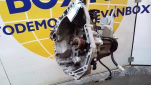 Gebrauchte Getriebe Renault Twingo III (AH) 1.0 SCe 70 12V Preis auf Anfrage angeboten von Autodemontagebedrijf van Boxtel