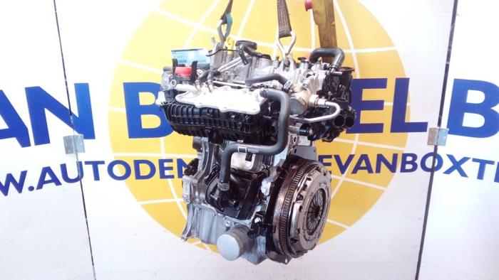 Motor from a Volkswagen Golf VII Variant (AUVV) 1.0 TSI 12V BlueMotion Technology 2018