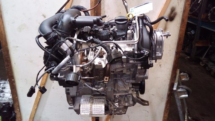 Motor from a Volkswagen Golf VII (AUA) 1.4 GTE 16V 2015