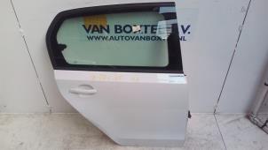 Używane Drzwi prawe tylne wersja 4-drzwiowa Volkswagen Up! (121) 1.0 12V 60 Cena € 317,63 Z VAT oferowane przez Autodemontagebedrijf van Boxtel
