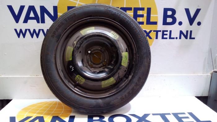 Space-saver spare wheel from a Citroen C4 2021