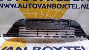 Used Front bumper, central component Opel Karl 1.0 12V Price on request offered by Autodemontagebedrijf van Boxtel