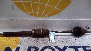 Used Front drive shaft, right Ford Focus 3 1.0 Ti-VCT EcoBoost 12V 125 Price on request offered by Autodemontagebedrijf van Boxtel