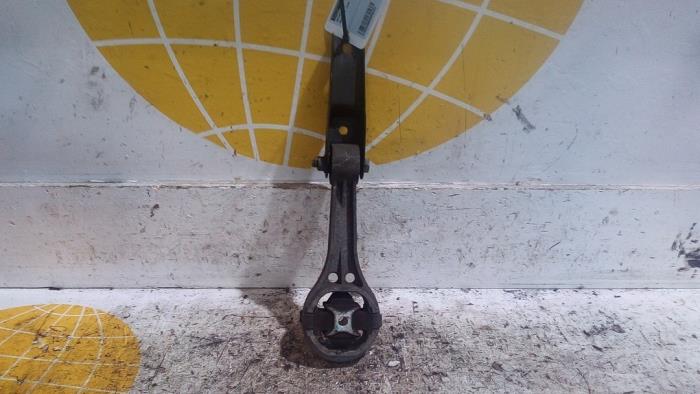 Used Engine mount Seat Mii 1.0 12V Price on request offered by Autodemontagebedrijf van Boxtel